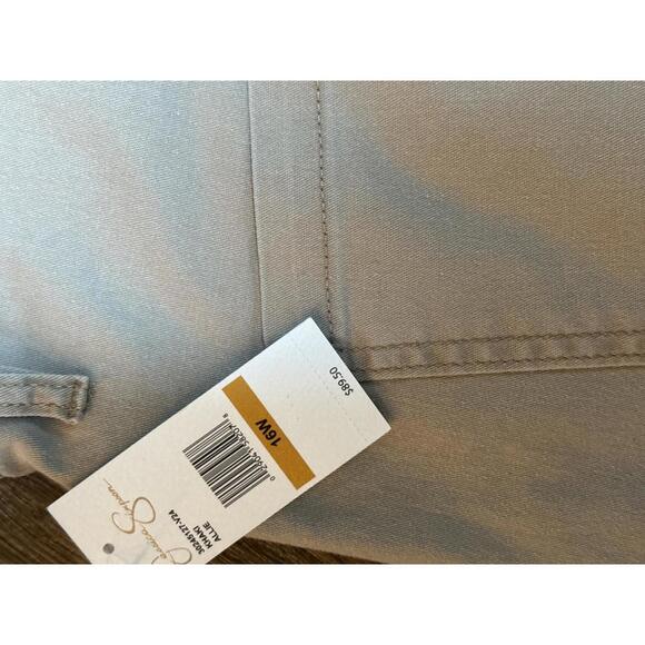 Jessica Simpson Embroidered Cargo Pants Size 16W Beige - Picture 4 of 7